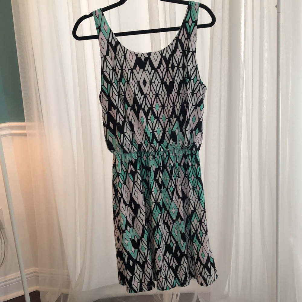 Sundress - Picture 4 of 6
